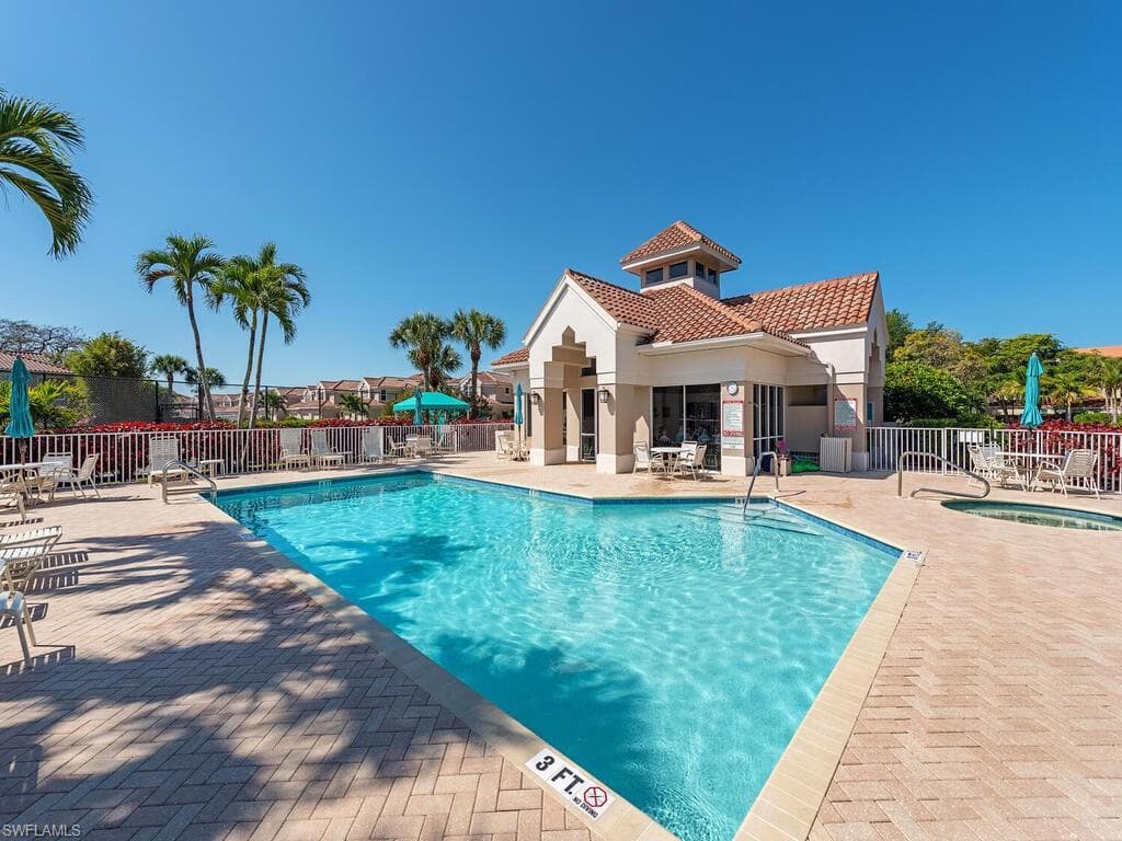 3572 Windjammer Cir 1404, Naples, FL 34112-17