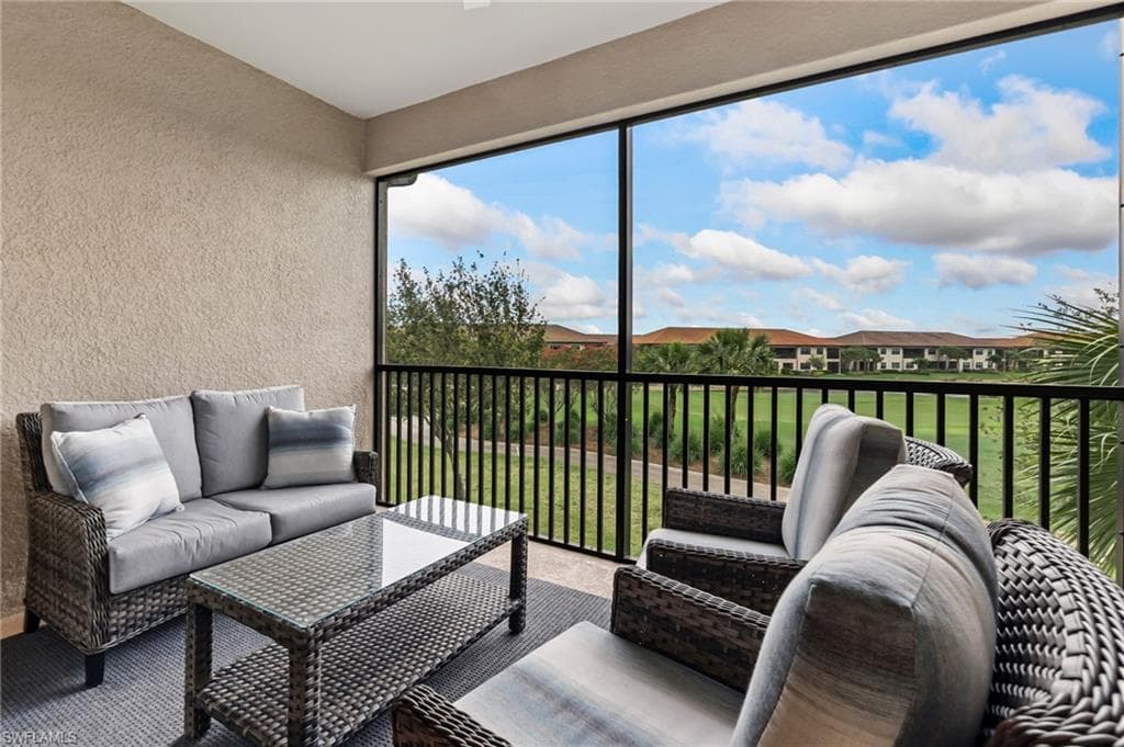 9394 Pocida Ct 202, Naples, FL 34119-4