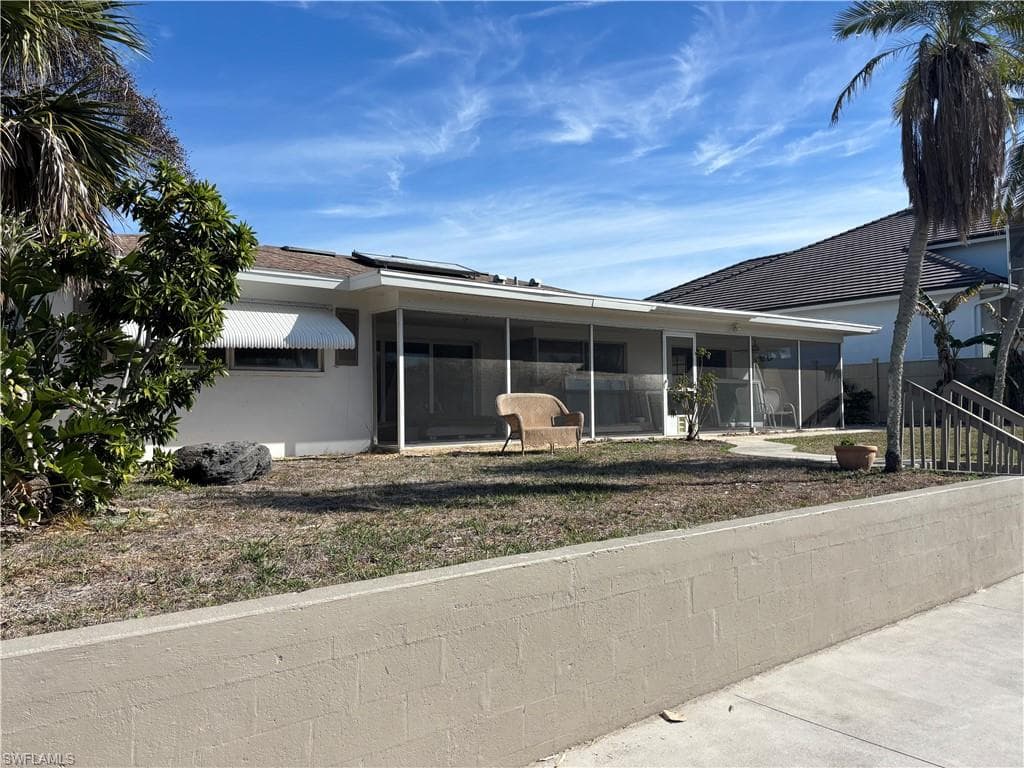 452 Seabee Ave, Naples, FL 34108-11