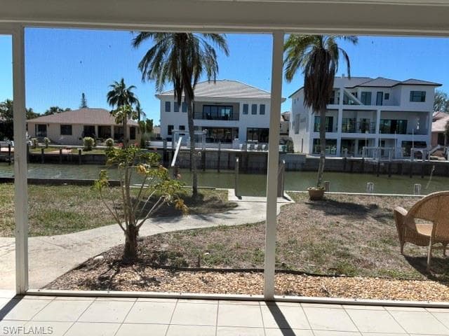 452 Seabee Ave, Naples, FL 34108-2