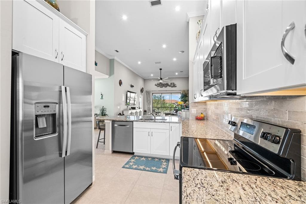 9394 Pocida Ct 201, Naples, FL 34119-10