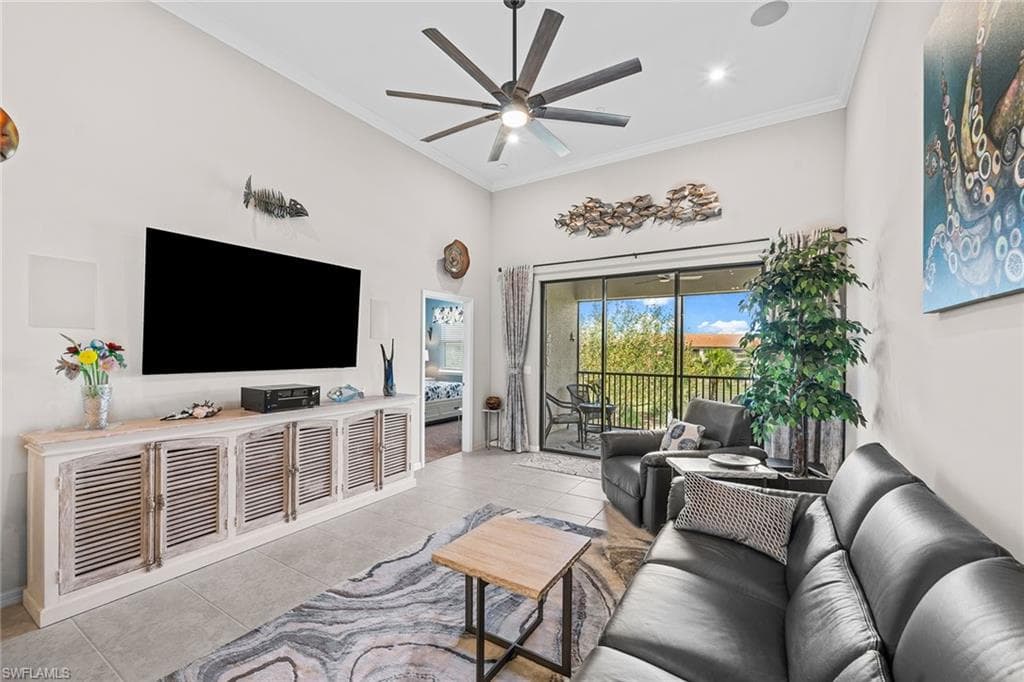 9394 Pocida Ct 201, Naples, FL 34119-7