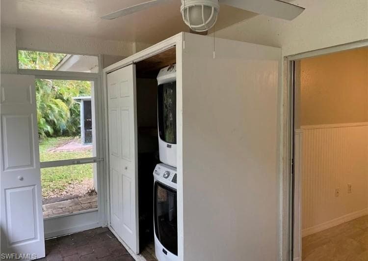 819 Courtington Ln 2, Fort Myers, FL 33919-6