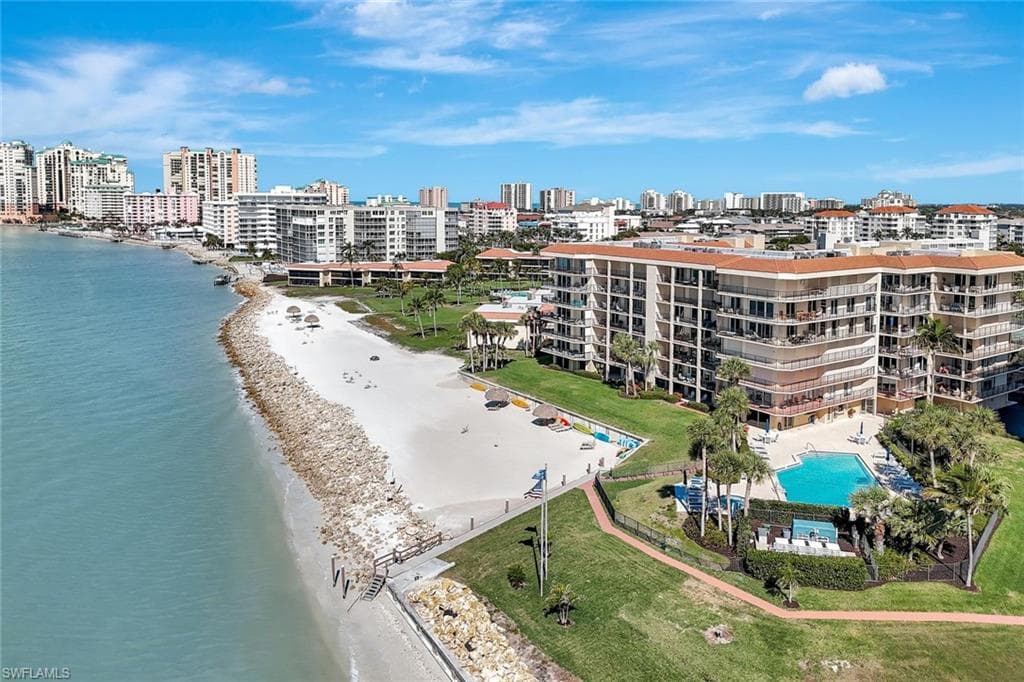 1090 Collier Blvd 312, Marco Island, FL 34145-1