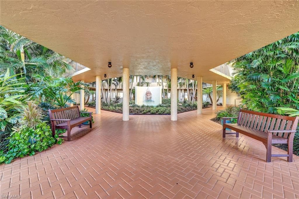 1090 Collier Blvd 312, Marco Island, FL 34145-28