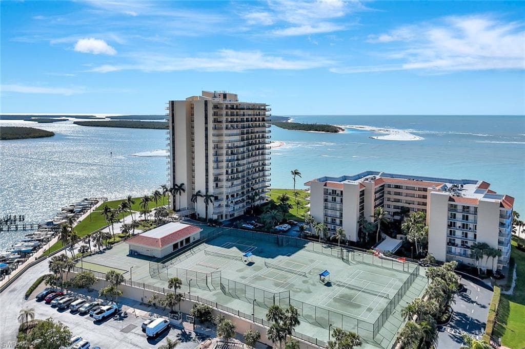 1090 Collier Blvd 312, Marco Island, FL 34145-30