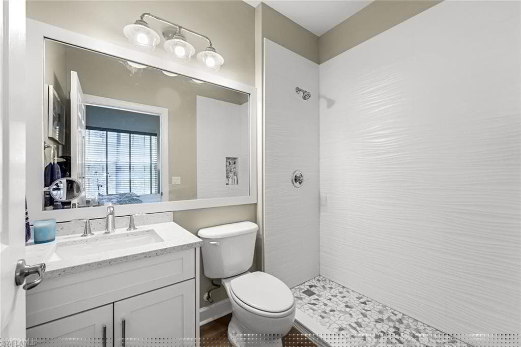 9048 Whimbrel Watch Ln 101, Naples, FL 34109-21