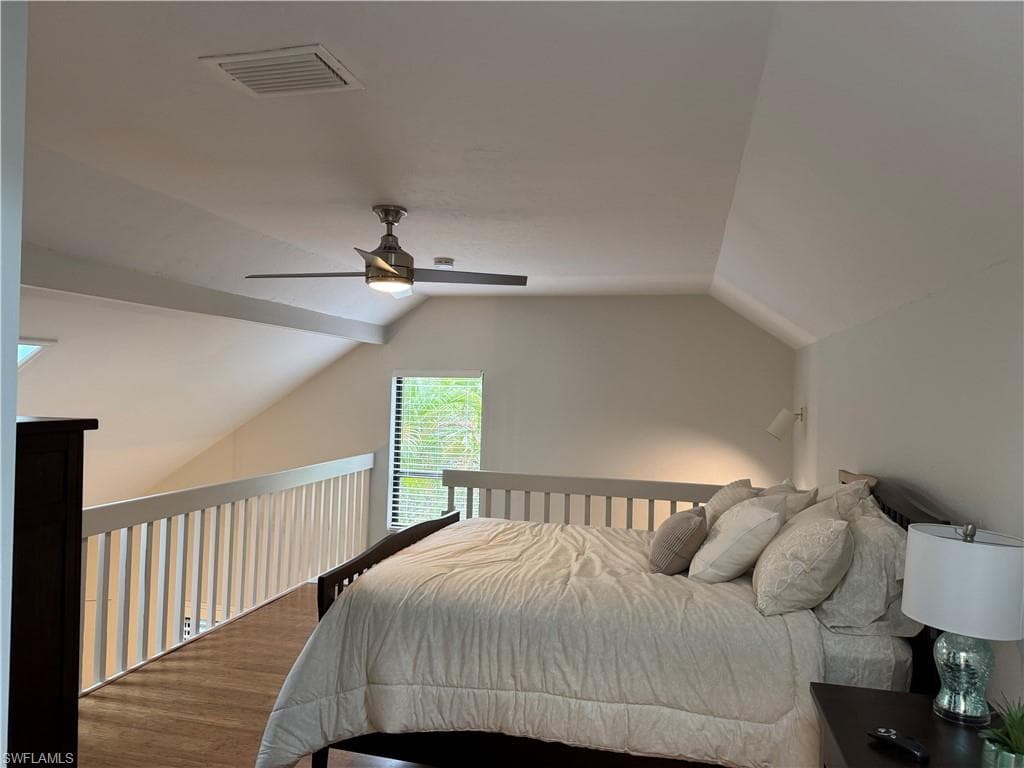 1281 Solana Rd, Naples, FL 34103-23