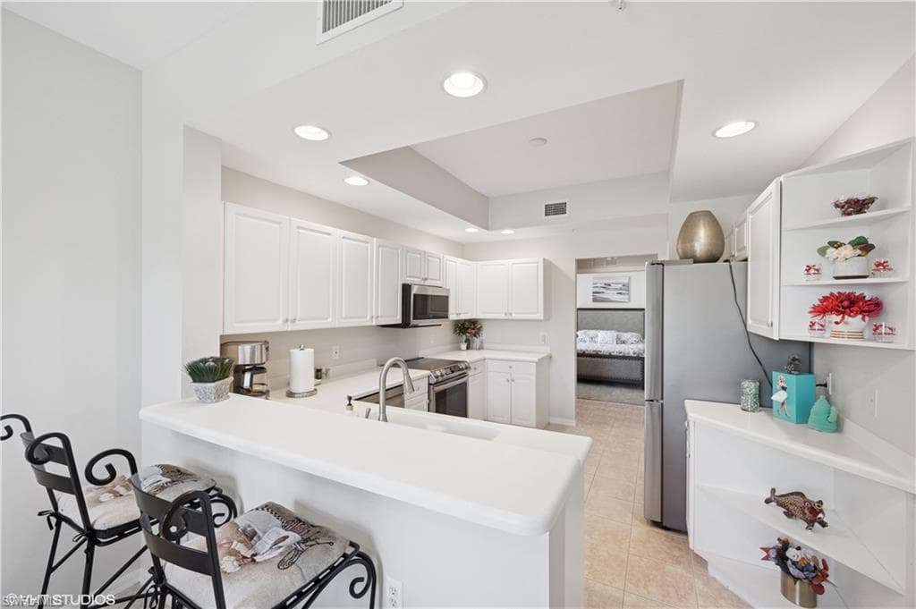 3445 Laurel Greens Ln S 103, Naples, FL 34119-24