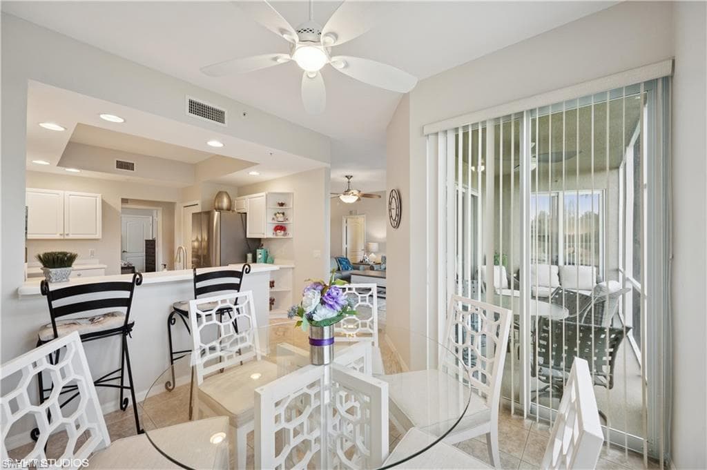 3445 Laurel Greens Ln S 103, Naples, FL 34119-25