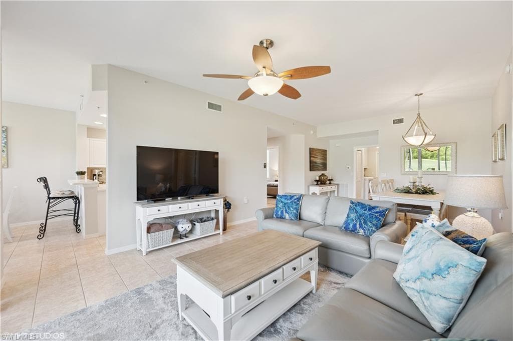 3445 Laurel Greens Ln S 103, Naples, FL 34119-35