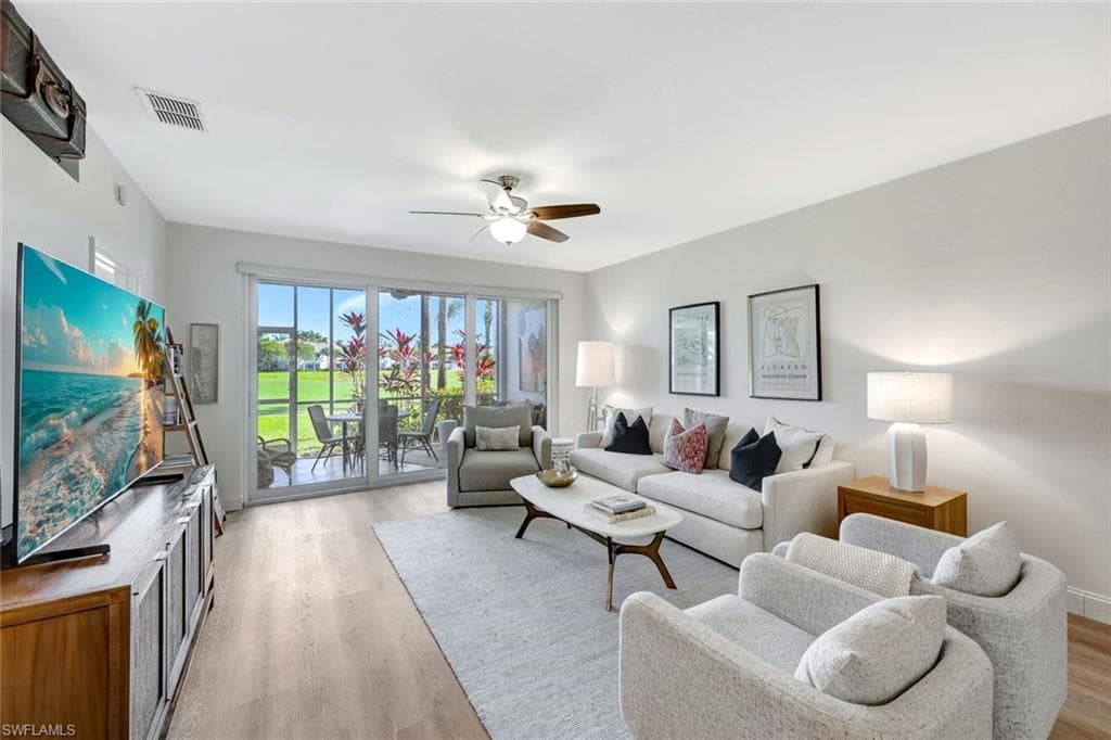 5954 Sand Wedge Ln 702, Naples, FL 34110-1