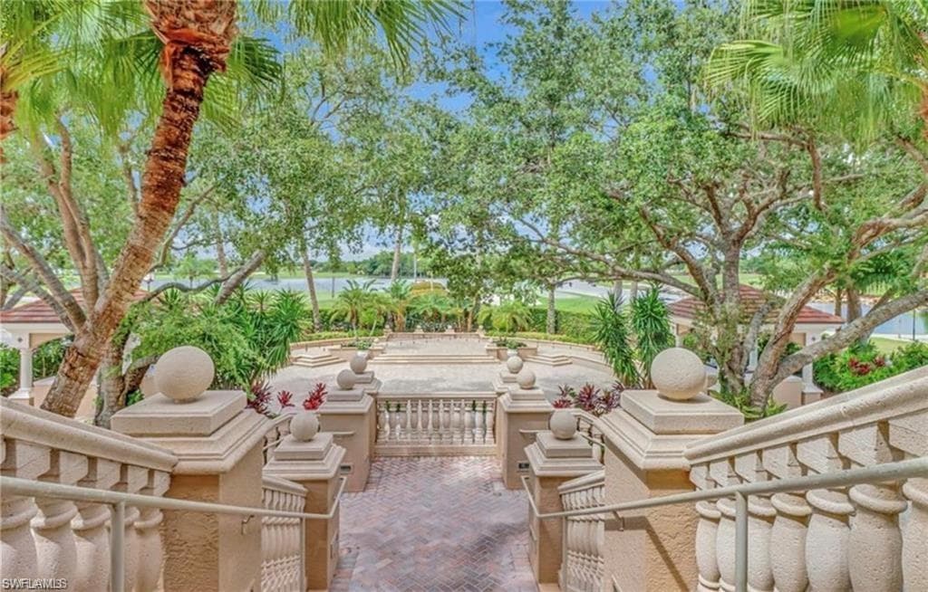 5954 Sand Wedge Ln 702, Naples, FL 34110-26