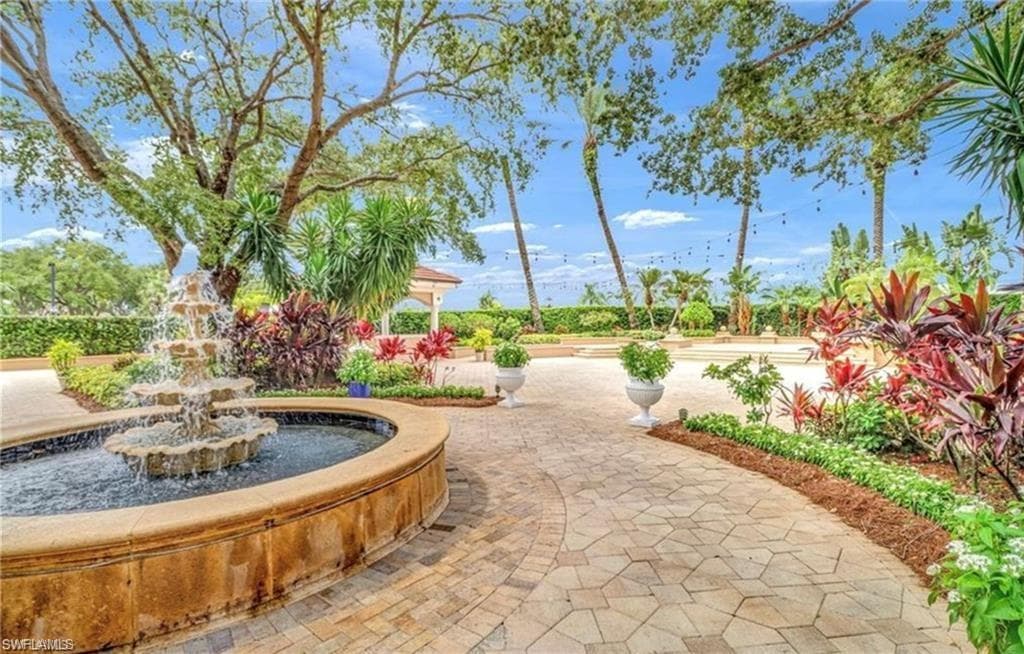 5954 Sand Wedge Ln 702, Naples, FL 34110-28
