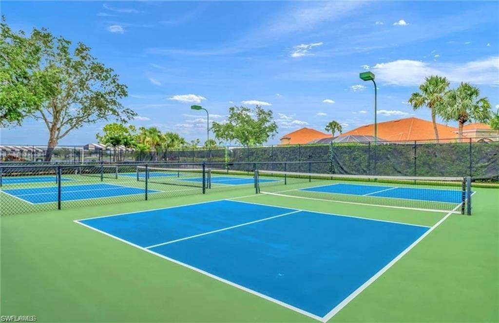 5954 Sand Wedge Ln 702, Naples, FL 34110-37