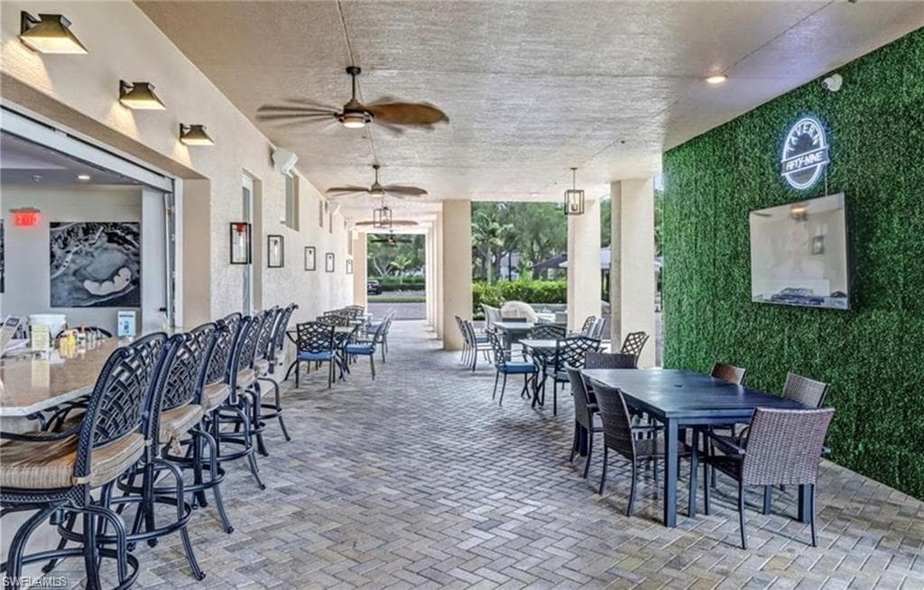5954 Sand Wedge Ln 702, Naples, FL 34110-47