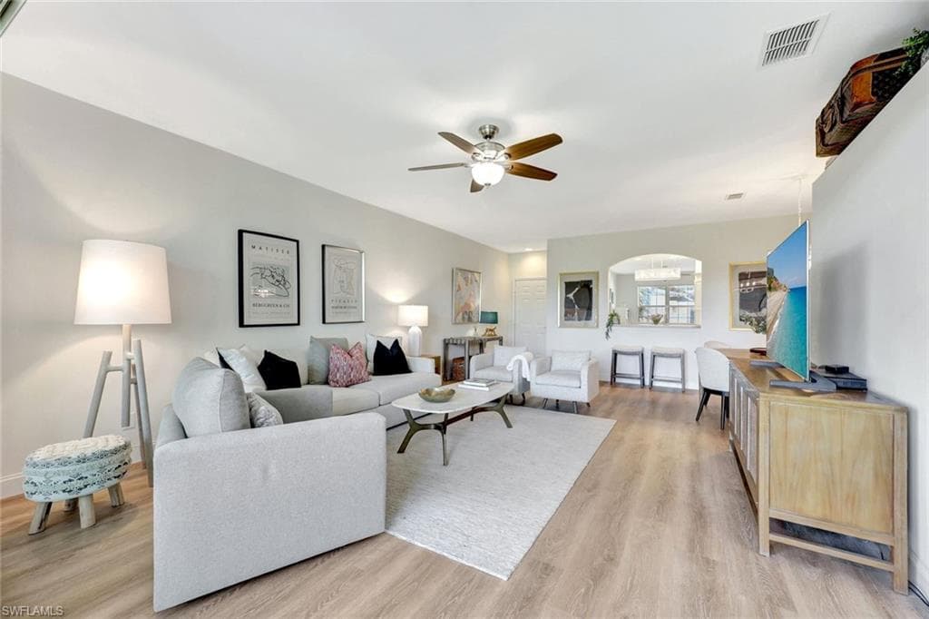 5954 Sand Wedge Ln 702, Naples, FL 34110-7