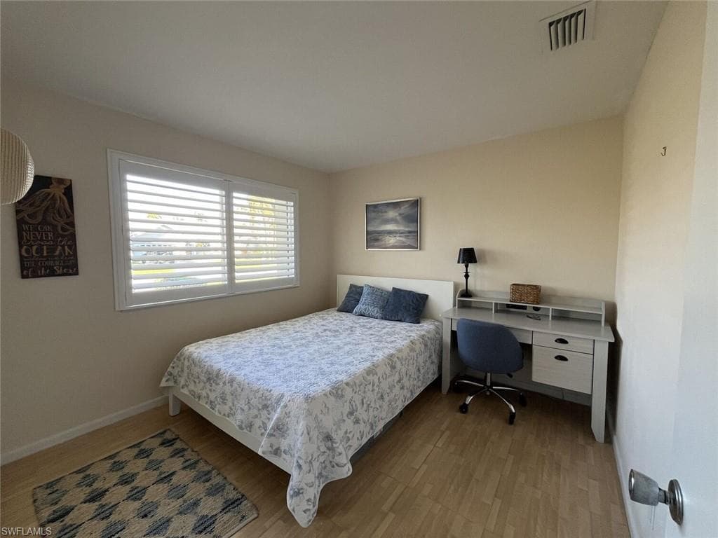 1012 51st Ter, Cape Coral, FL 33914-16