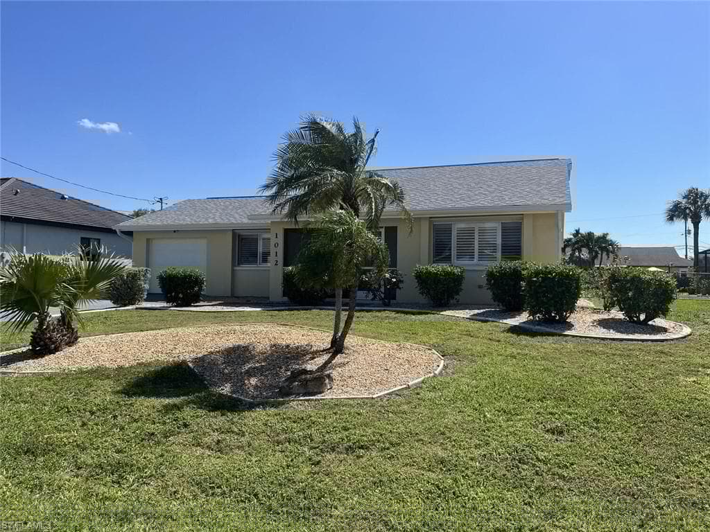 1012 51st Ter, Cape Coral, FL 33914-2