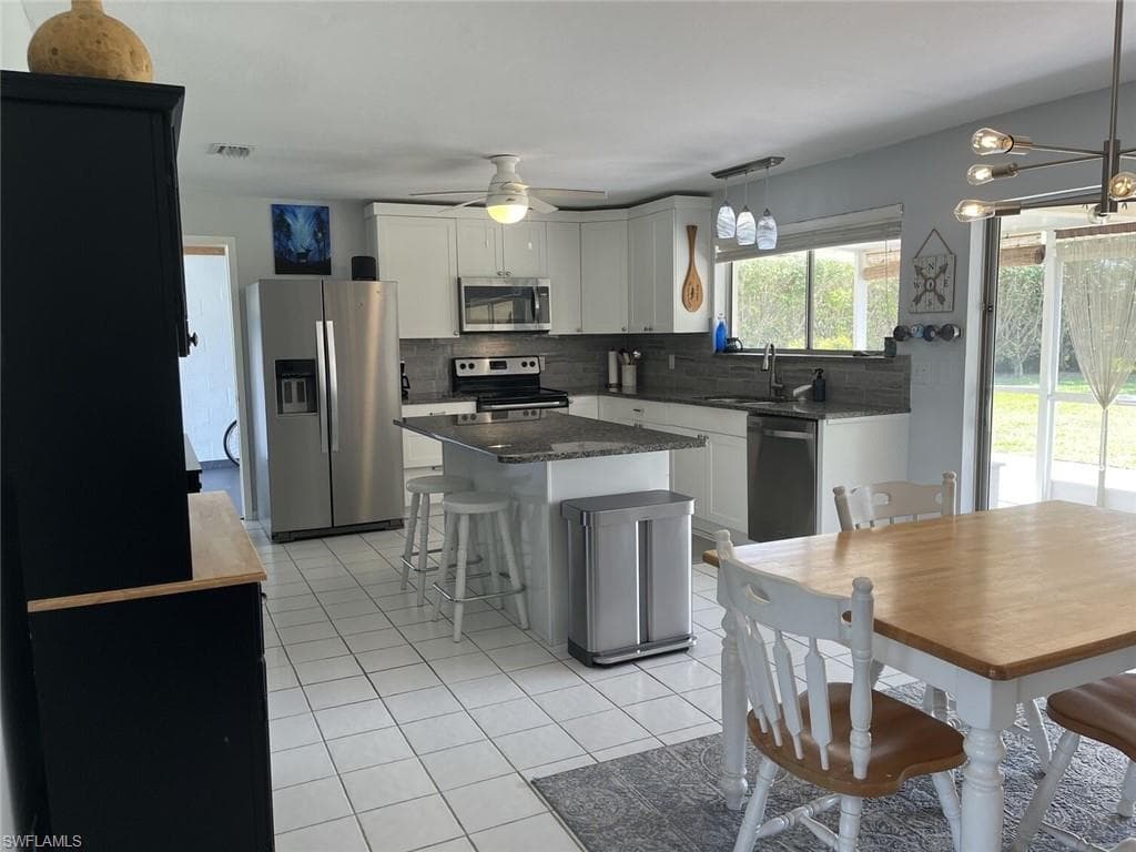 1012 51st Ter, Cape Coral, FL 33914-7