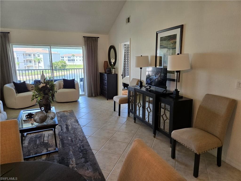 17138 Ravens Roost 10, Fort Myers, FL 33908-18