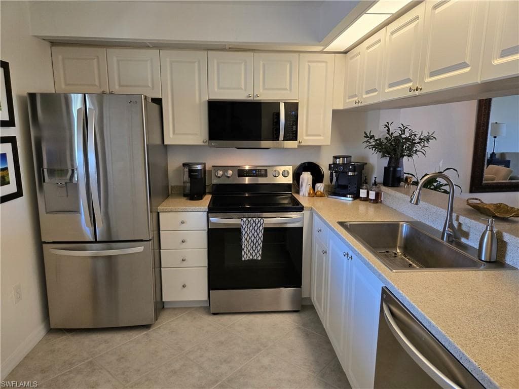 17138 Ravens Roost 10, Fort Myers, FL 33908-22