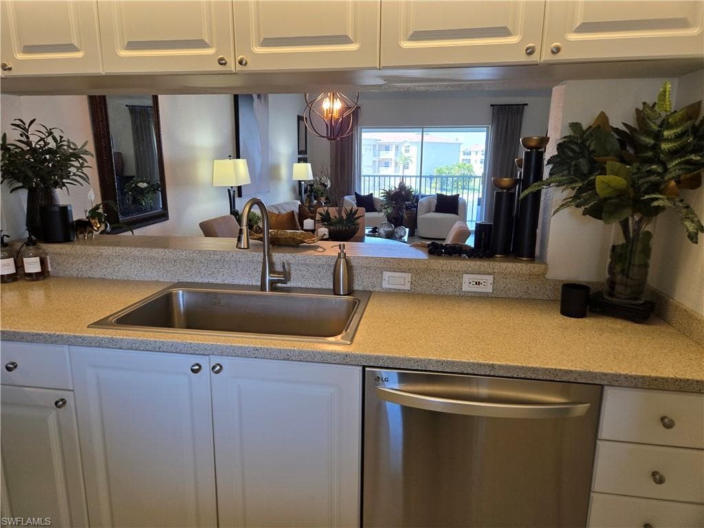 17138 Ravens Roost 10, Fort Myers, FL 33908-24