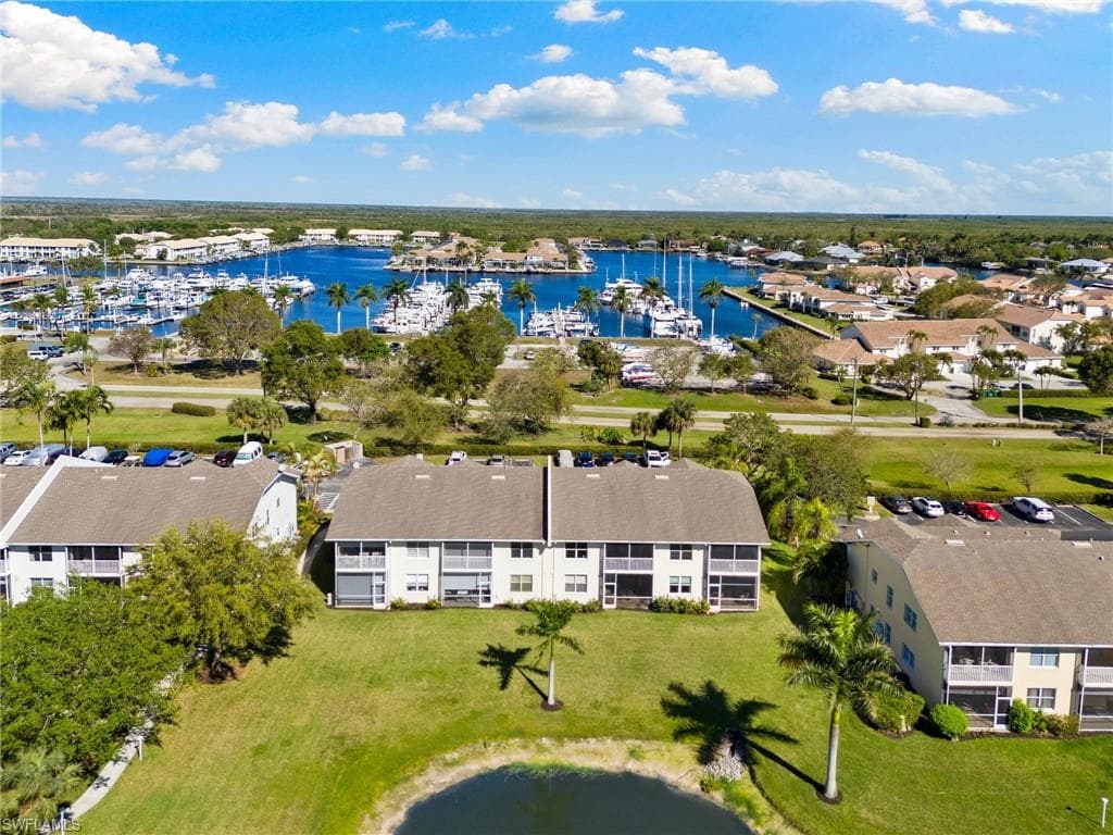 314 Newport Dr 1605, Naples, FL 34114-33