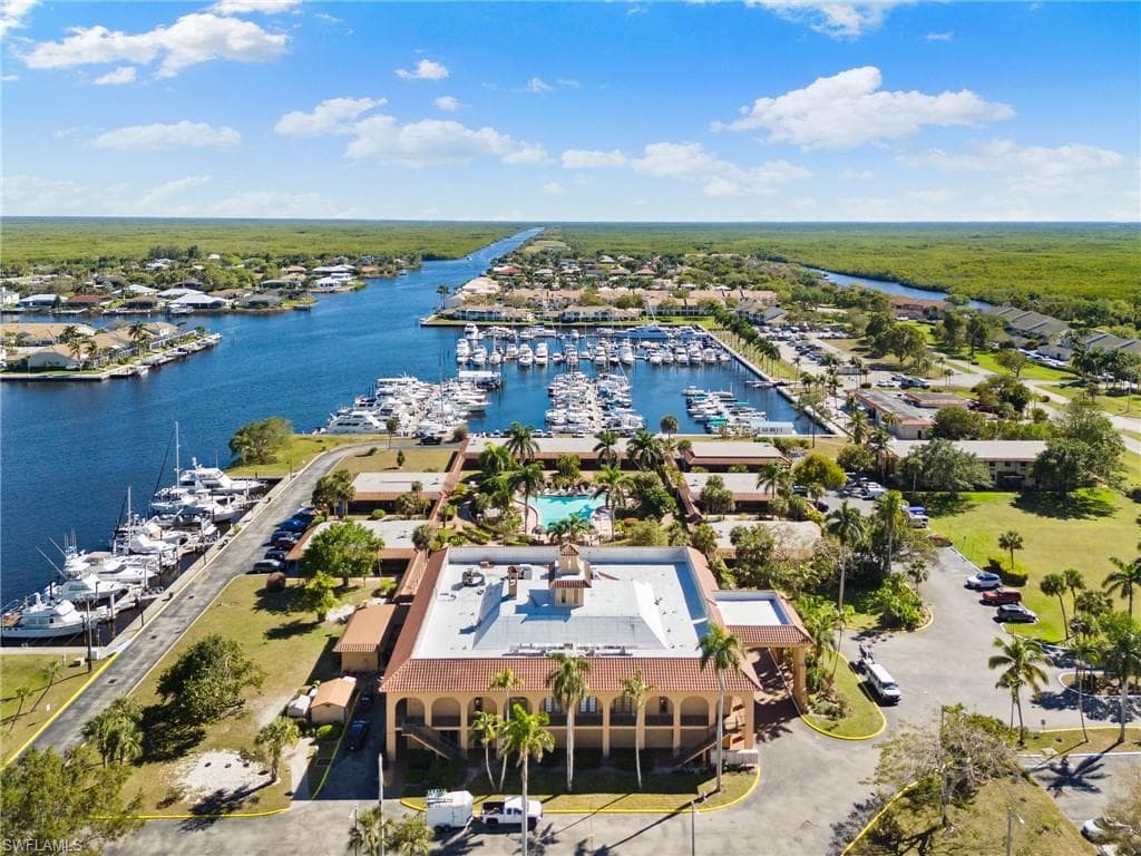314 Newport Dr 1605, Naples, FL 34114-41