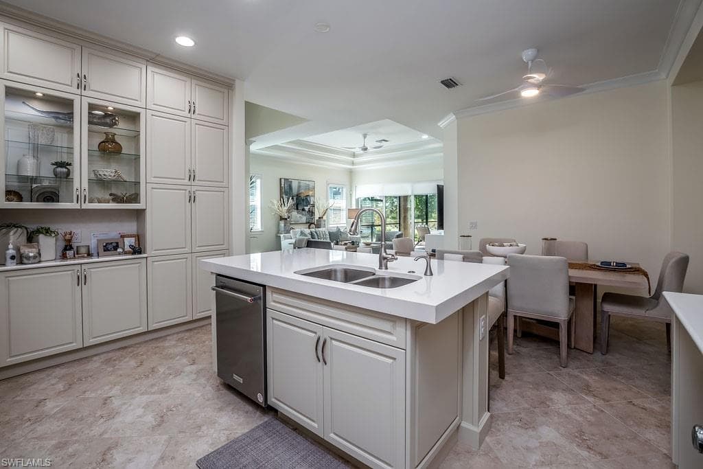 6867 Saona Ct, Naples, FL 34113-13