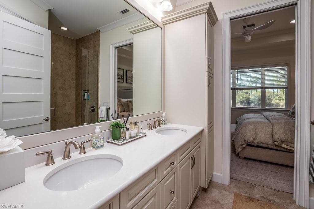 6867 Saona Ct, Naples, FL 34113-19