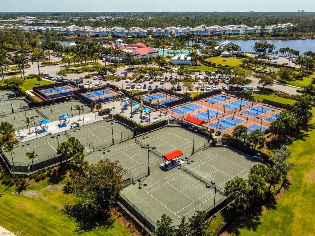 6867 Saona Ct, Naples, FL 34113-47
