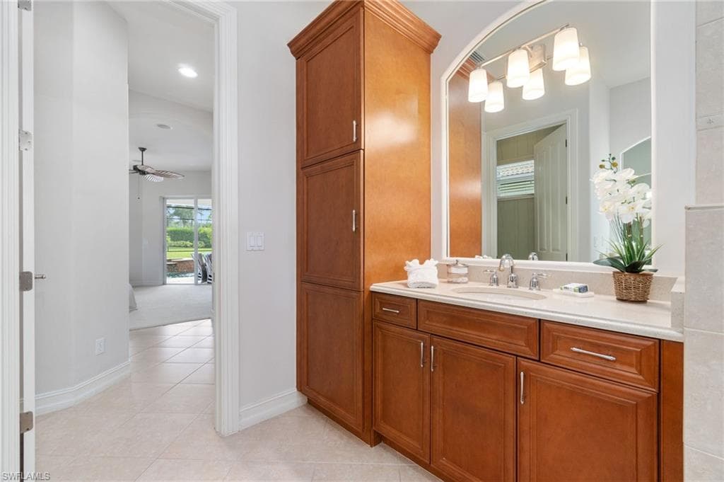7692 Cottesmore Dr, Naples, FL 34113-15