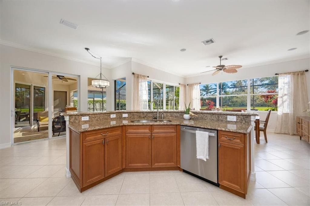 7692 Cottesmore Dr, Naples, FL 34113-23