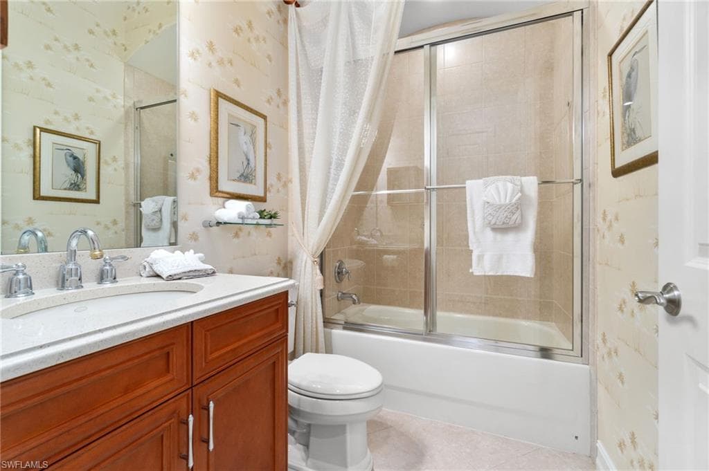 7692 Cottesmore Dr, Naples, FL 34113-30