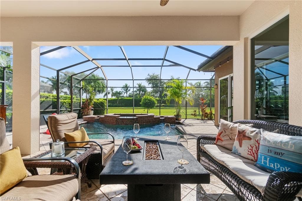 7692 Cottesmore Dr, Naples, FL 34113-32
