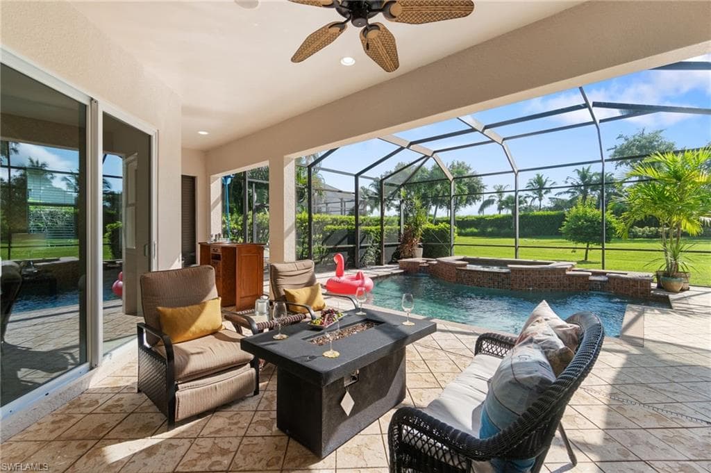 7692 Cottesmore Dr, Naples, FL 34113-33