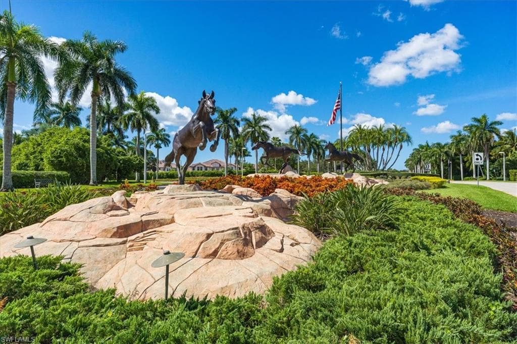 7692 Cottesmore Dr, Naples, FL 34113-49