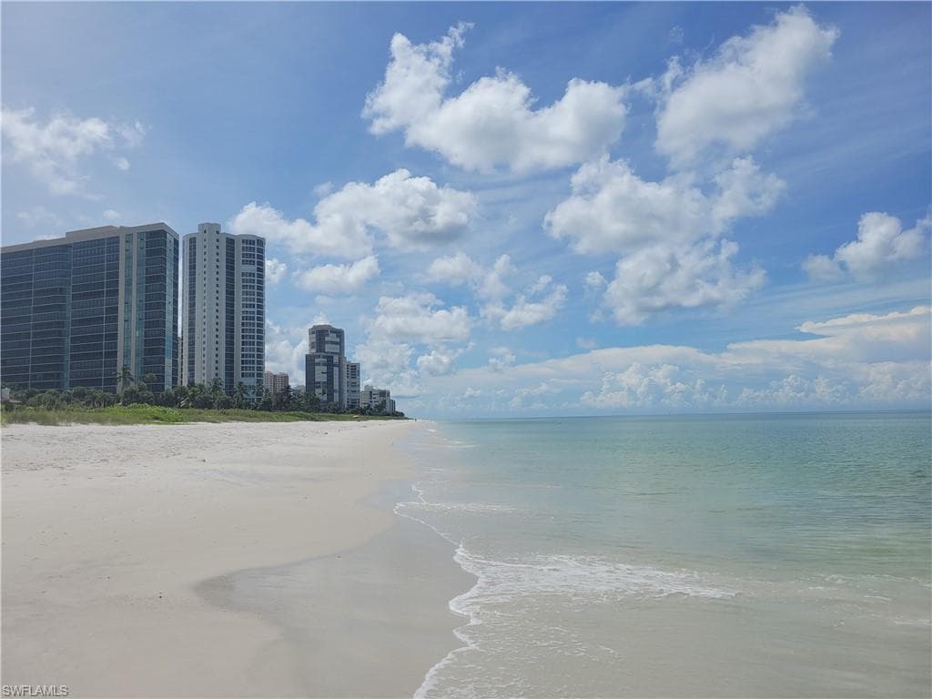 4901 Gulf Shore Blvd N 502, Naples, FL 34103-8332-23