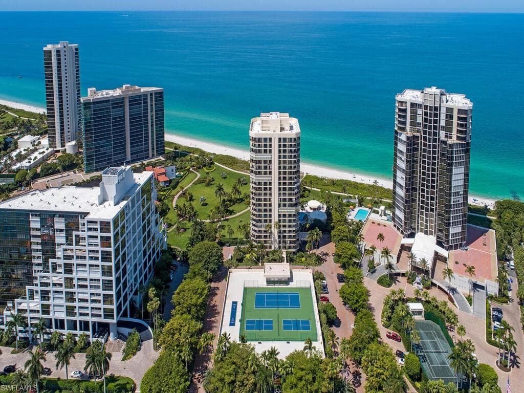4901 Gulf Shore Blvd N 502, Naples, FL 34103-8332-3
