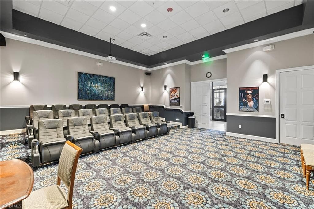 1526 Santiago Cir, Naples, FL 34113-34