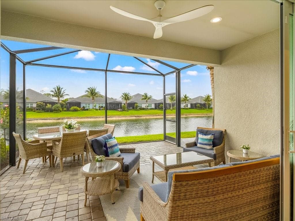 2182 Marquesa Cir S, Naples, FL 34112-9