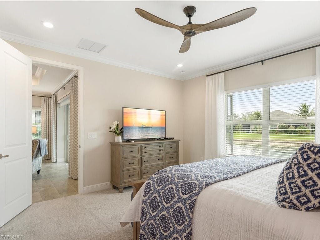 2182 Marquesa Cir S, Naples, FL 34112-17