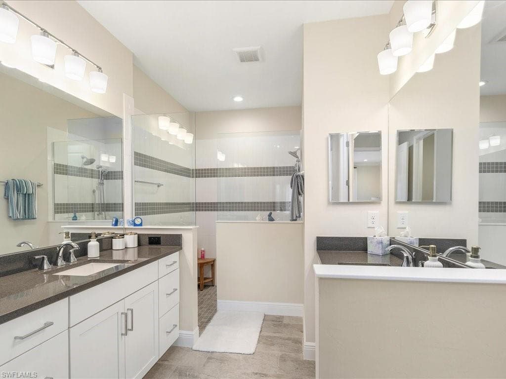 2182 Marquesa Cir S, Naples, FL 34112-18
