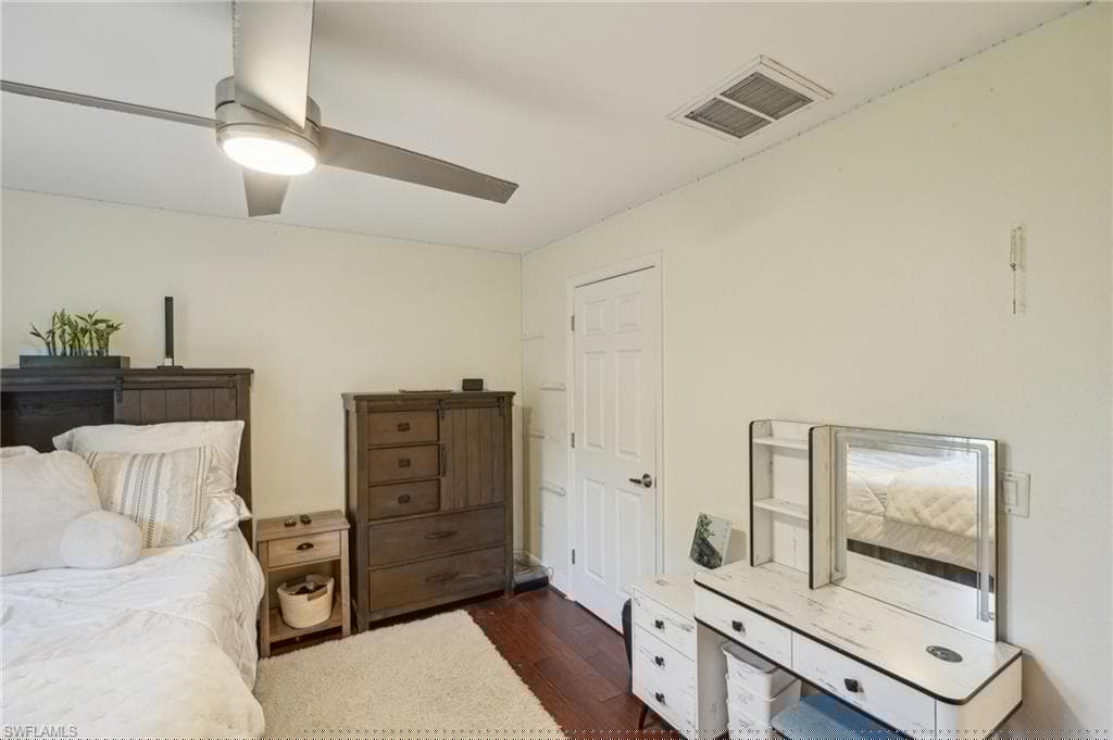 3717 Agualinda Blvd, Cape Coral, FL 33914-28