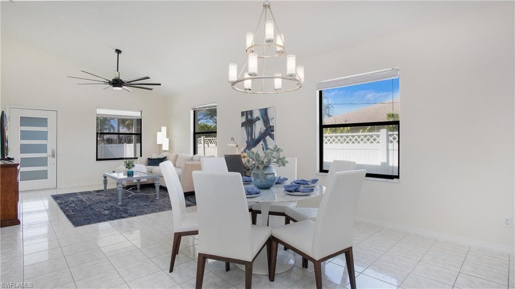 594 108th Ave N, Naples, FL 34108-11