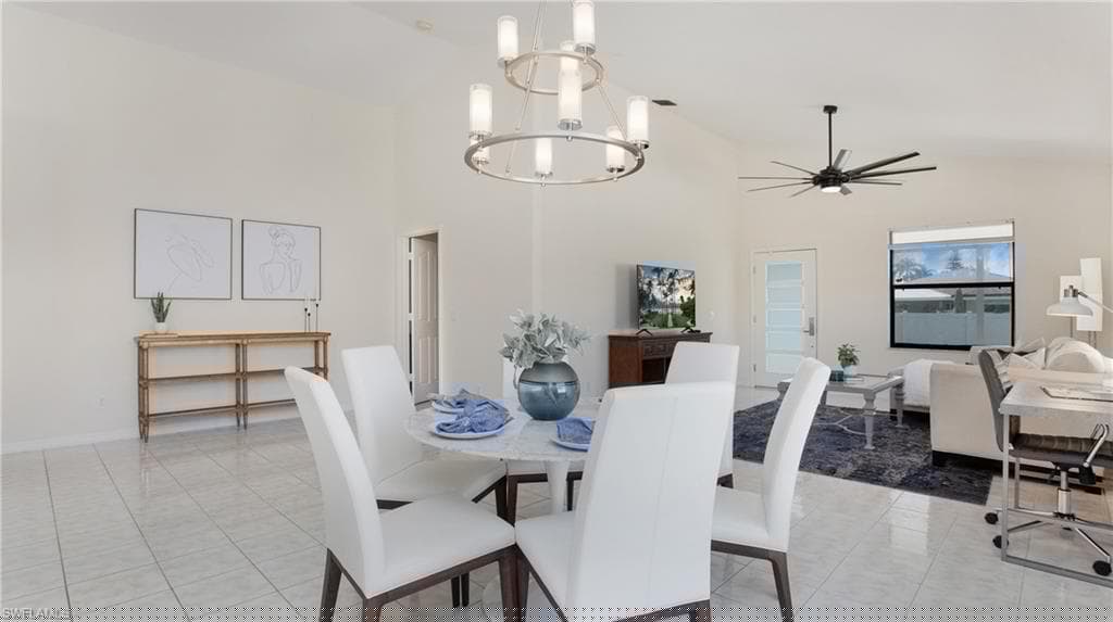 594 108th Ave N, Naples, FL 34108-13