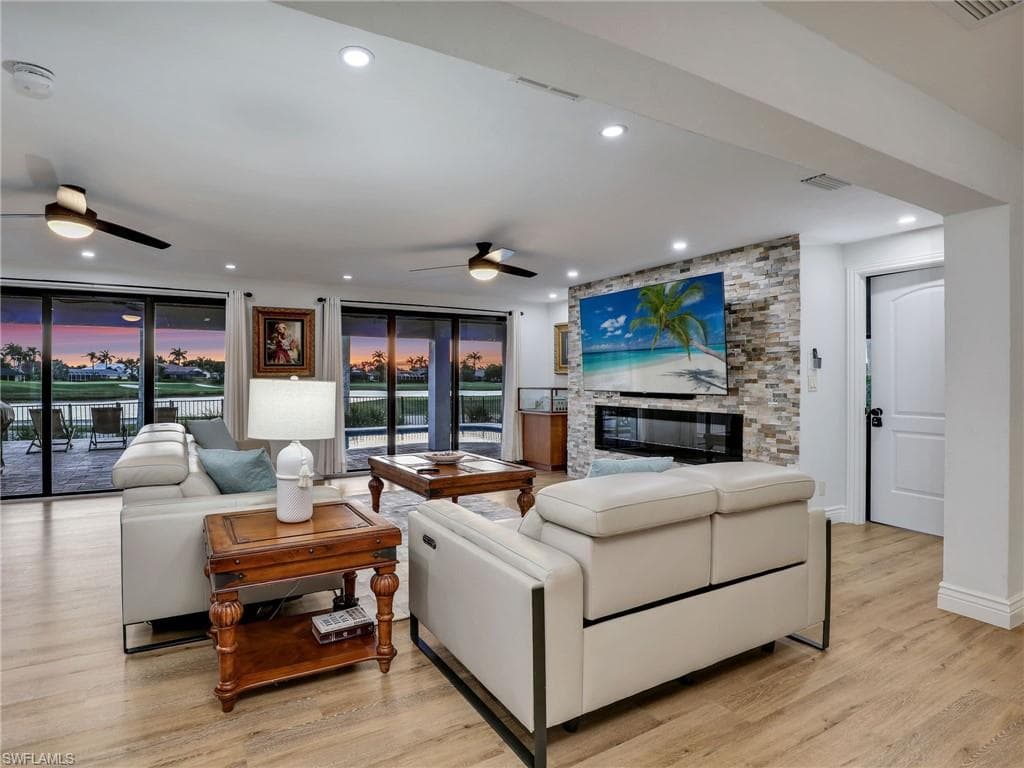 356 Nassau Ct, Marco Island, FL 34145-11