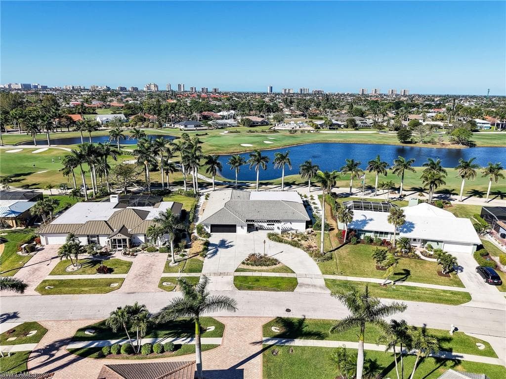 356 Nassau Ct, Marco Island, FL 34145-32