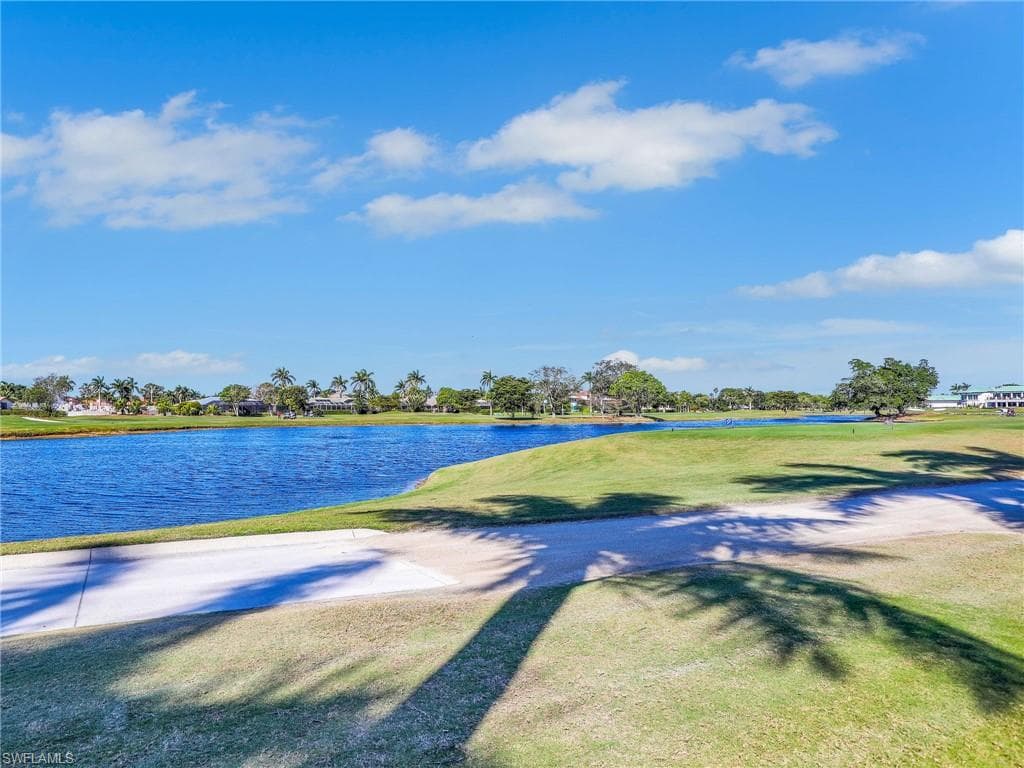 356 Nassau Ct, Marco Island, FL 34145-46